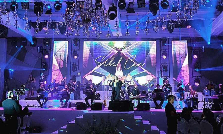 P3.9 16ft x 9ft LED Indoor Video Wall