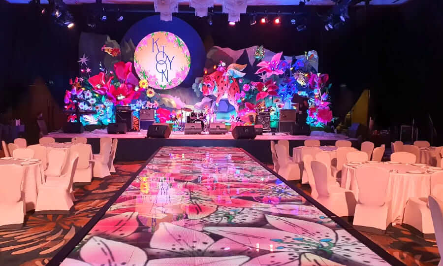 20 ft X 20 ft LED Dance Floor